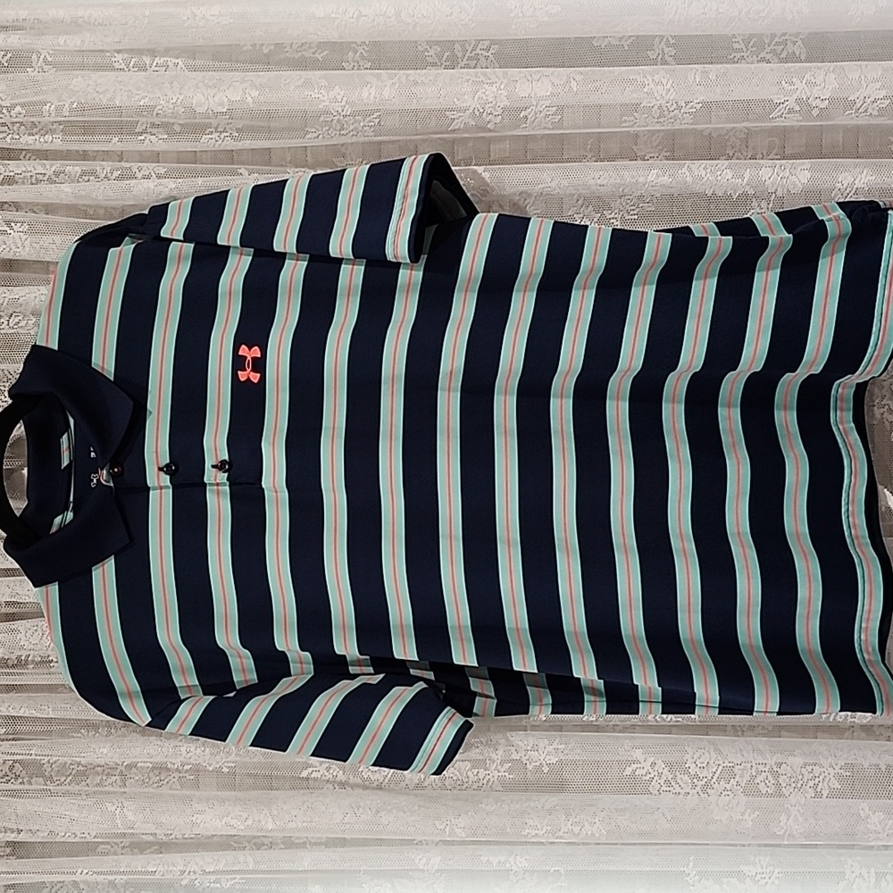 UNDER ARMOUR POLO
